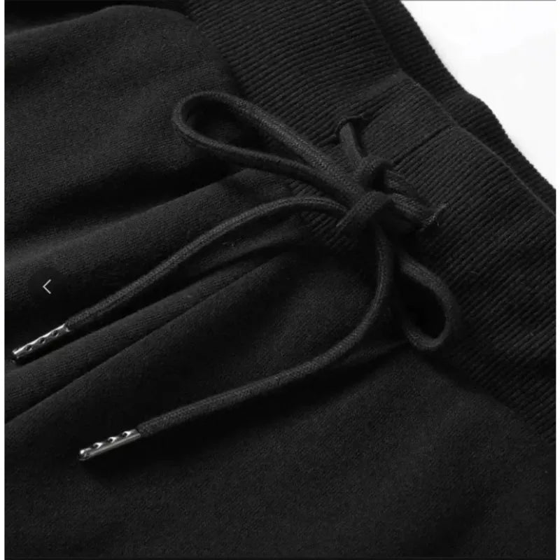 Men's & Women's Fitness Casual Shorts — 4-Season, Drawstring, Appliqué Detail | Sport & Leisure Shorts